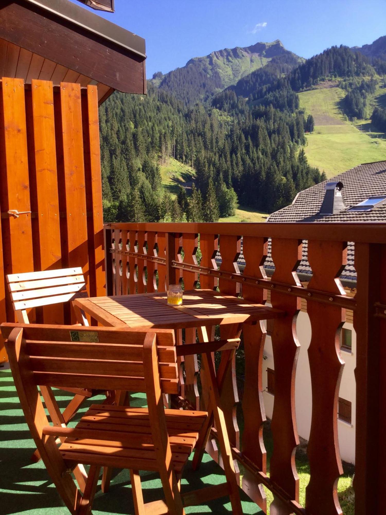 Appartement Azalee Chatel Luaran gambar